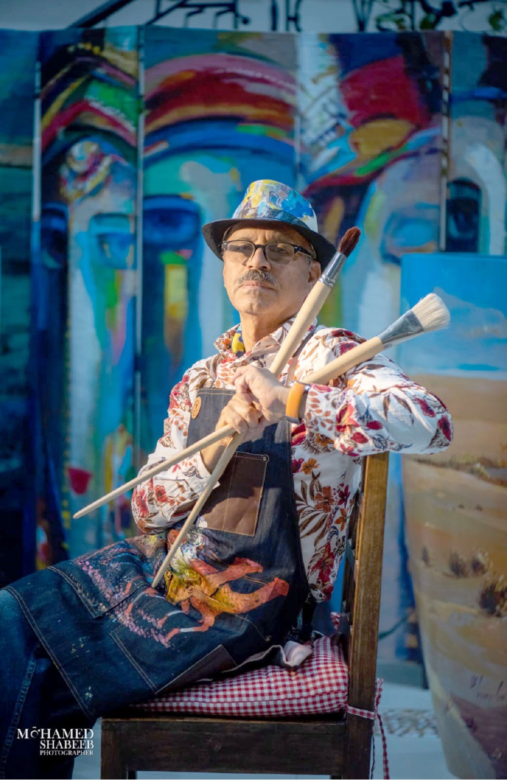 Abbas Almosawi in his studio